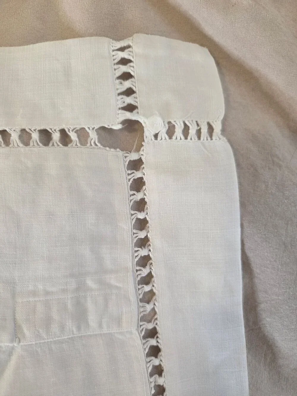 ANTIQ French Mono Euro Sham Pillow Cutwork Button Closure White Linen Embroidery - Picture 5 of 11